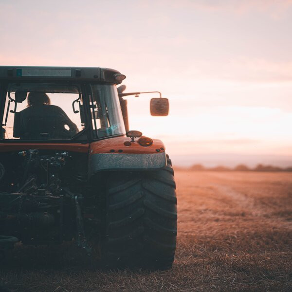 Tractor Trolley  on rent