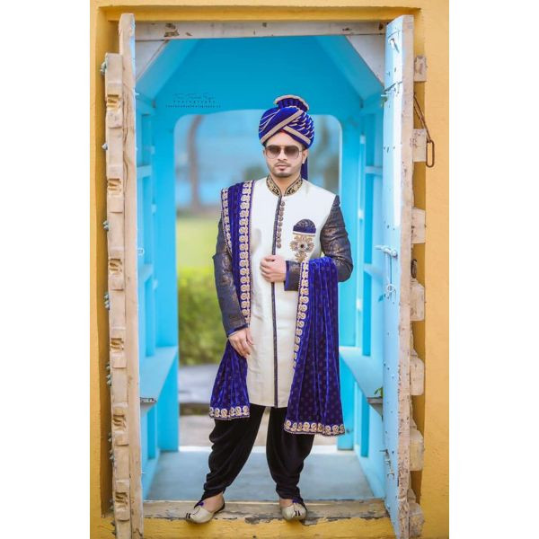 Sherwani  on rent