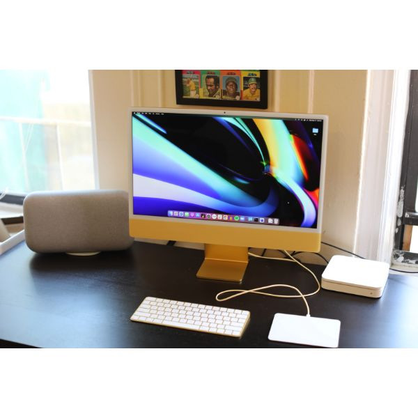 Apple I - Mac 21.5" on rent