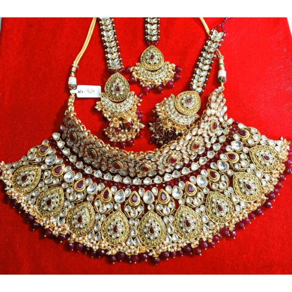 Red Golden Polki Choker Set on rent