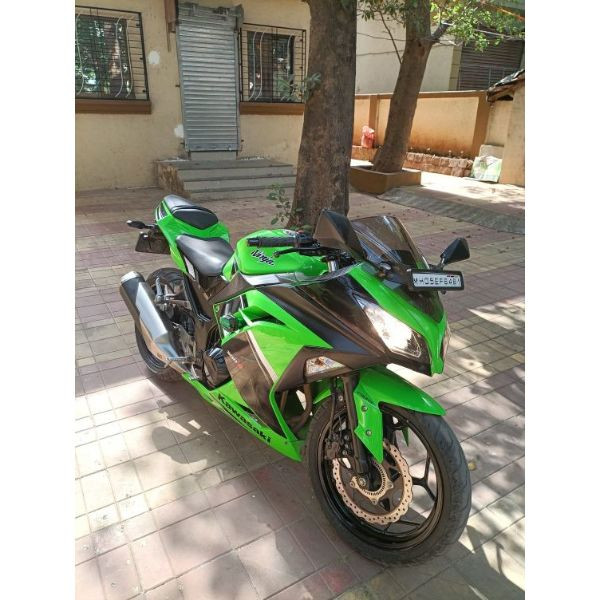 Kawasaki Ninja on rent