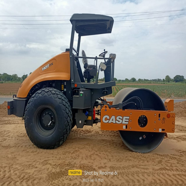 Soil Compactor On Rent on rent