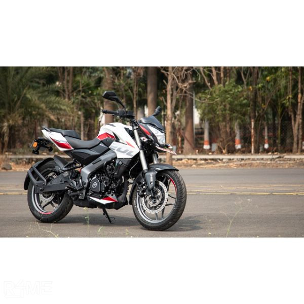 Pulsar 200 Ns on rent