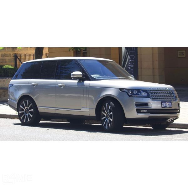 Range Rover Vogue on rent