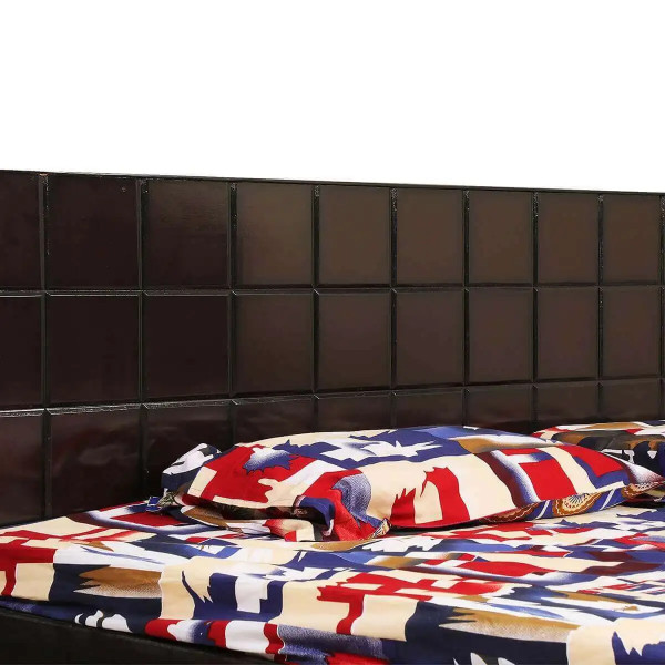 Double Bed With Mattress  (6×6) on rent